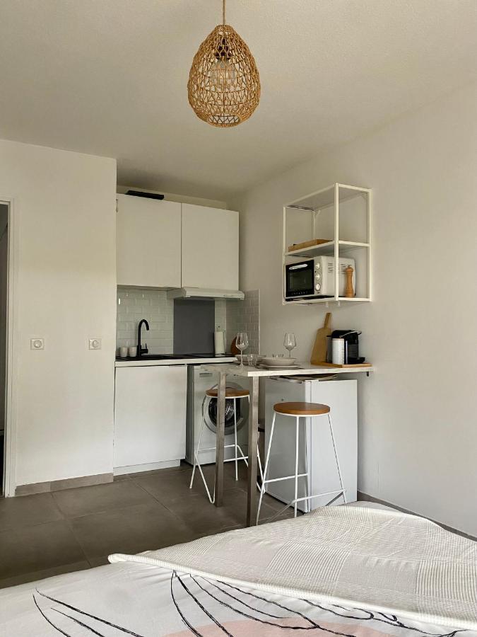 Superbe studio avec piscine - Antibes Extérieur photo